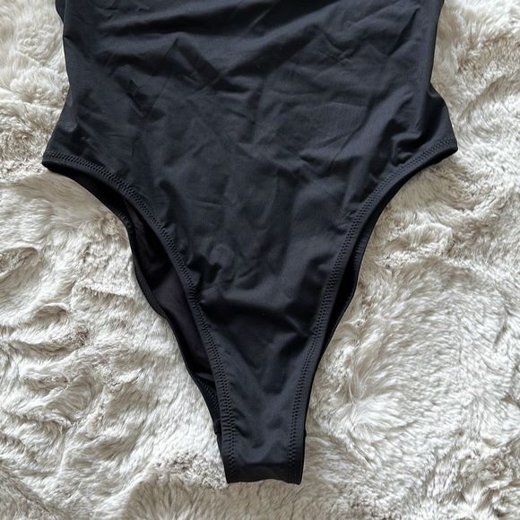 SKIMS Signature Swim Scoop Neck One Piece Onyx Size L - Picture 3 of 9